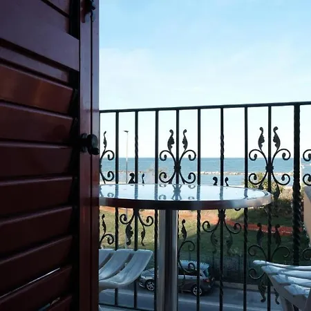 La Cittadella Frontemare Lägenhet *